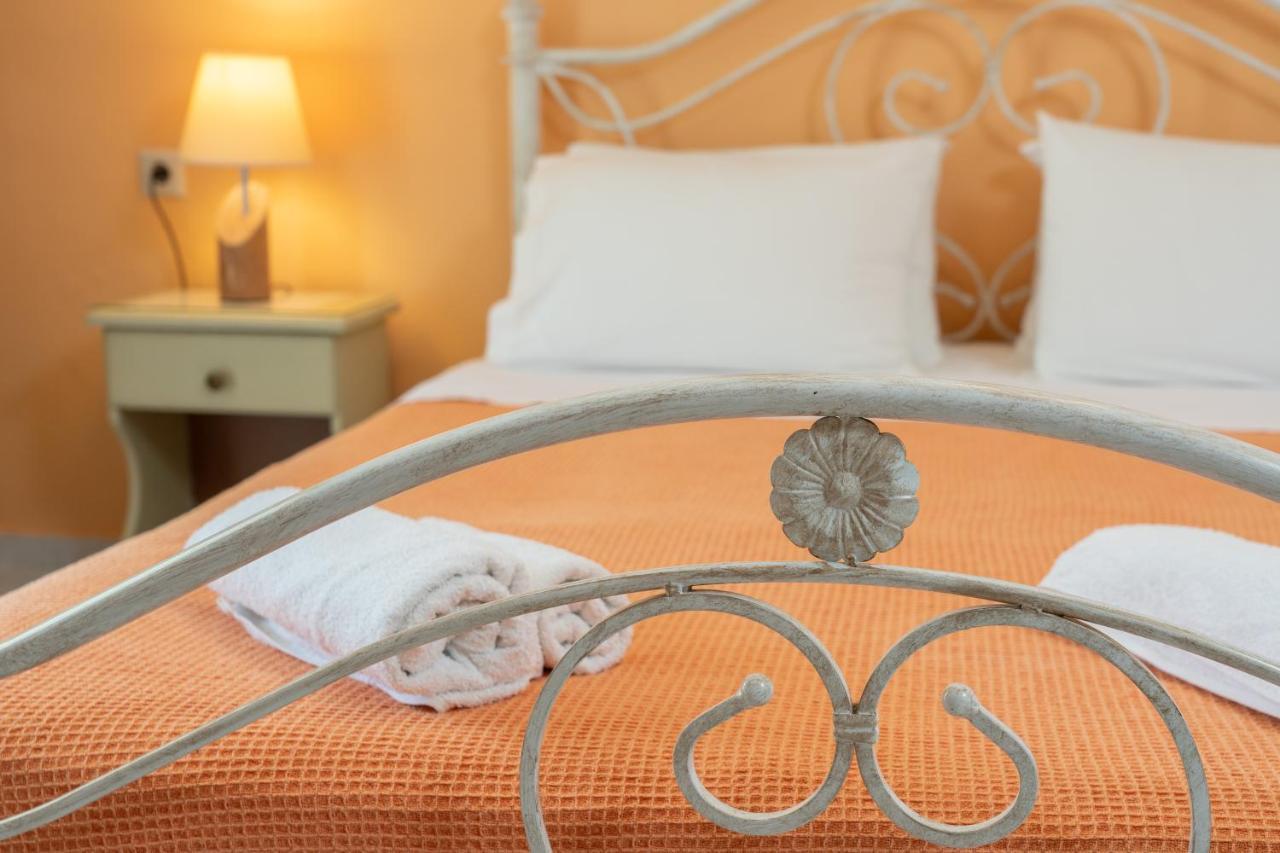Minas Apartments Divarata ภายนอก รูปภาพ