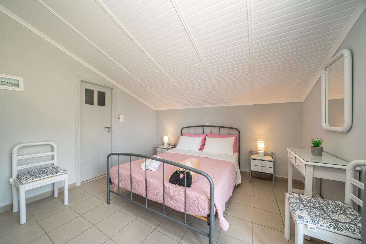 Minas Apartments Divarata ภายนอก รูปภาพ